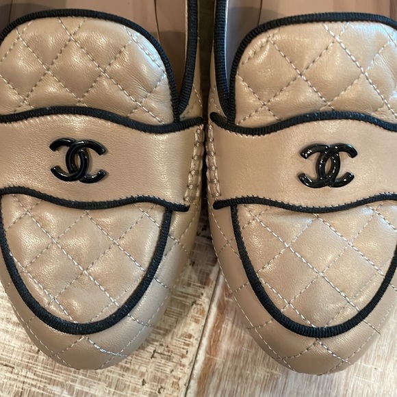 Chanel Women’s Mocassin Loafers - Picture 8 of 11